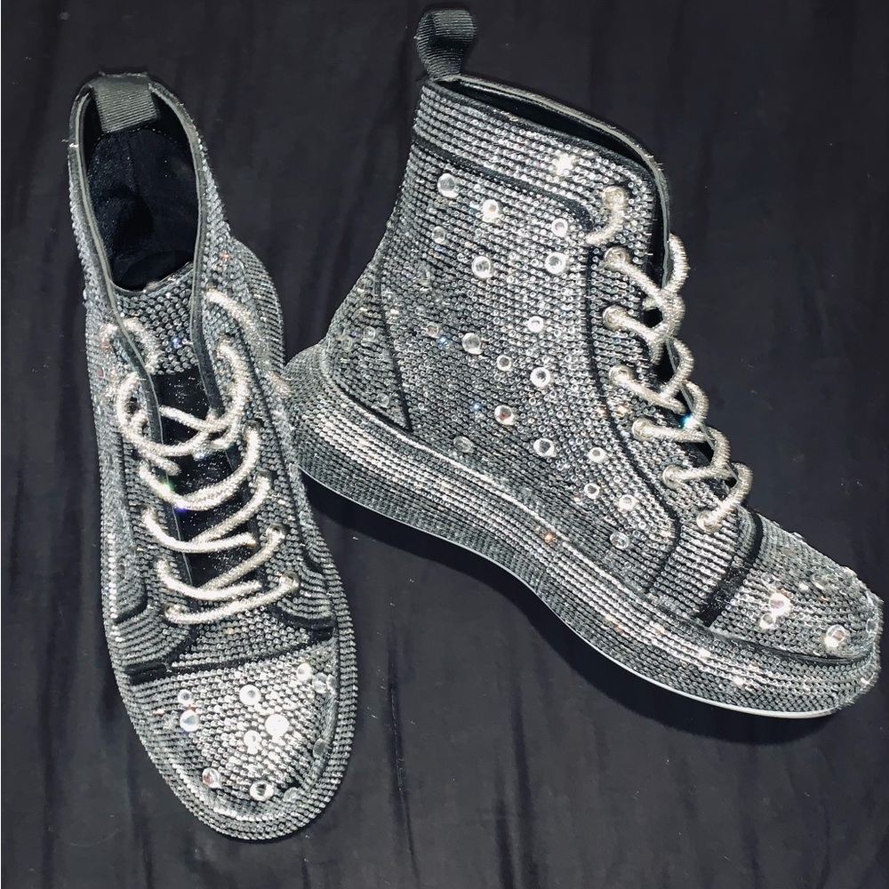 AZALEA WANG - OTIS EMBELLISHED HIGH TOP SNEAKER - 11 - NWT